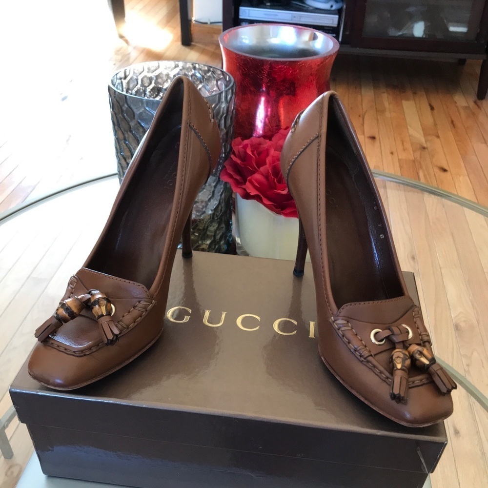 Authentic Gucci pumps